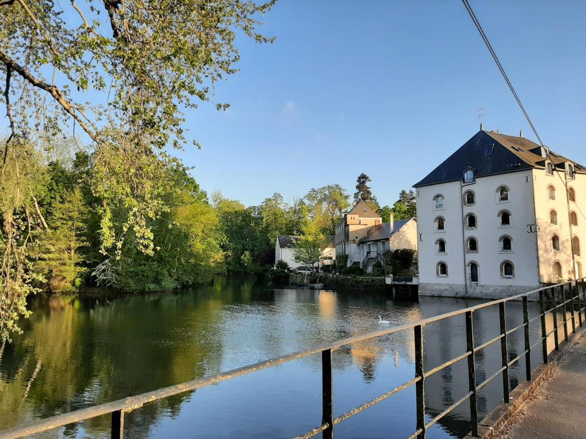 Dans Moulin Au Bord De L'Eau, Appartement Chaleureux Saint-Pryve-Saint-Mesmin Luaran gambar